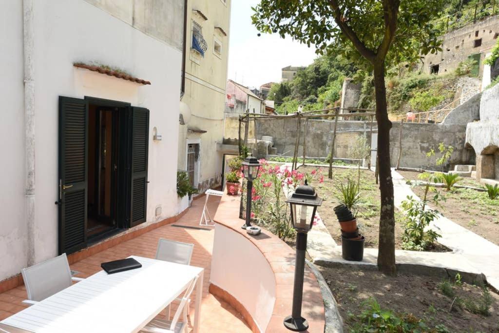 Casa Annali - House And Garden By The Amalfi Coast Villa Maiori Luaran gambar